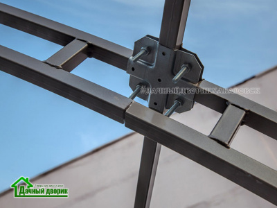 Теплица "Дачница Профи" 4*6м