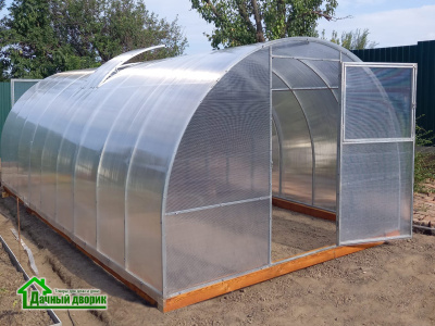Теплица "Дачница Усиленная" 3*8м